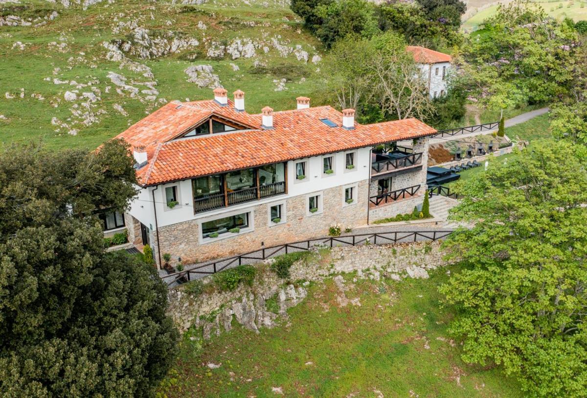 Apartamentos Picabel Cangas de Onís Exterior foto